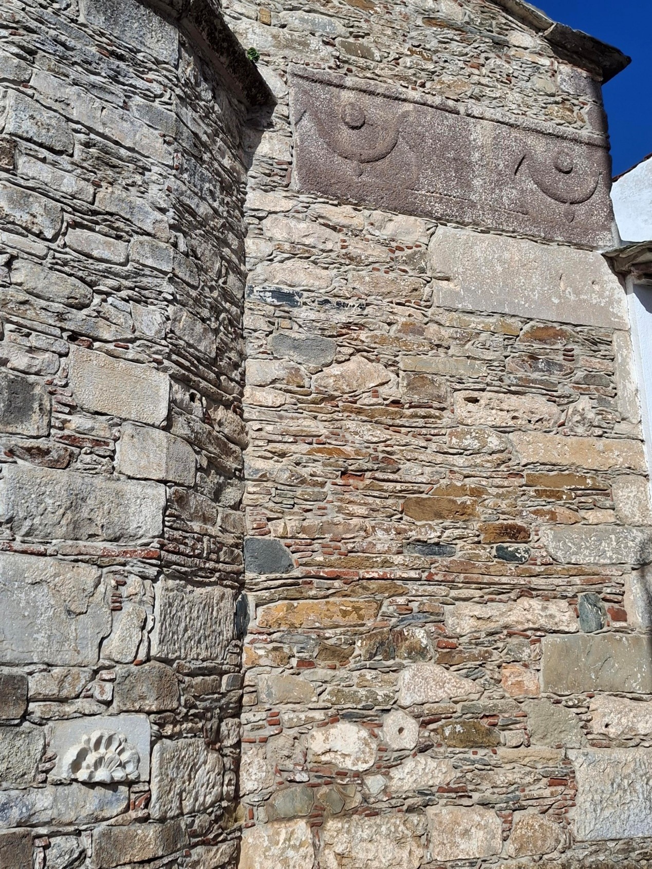 Agios Mixail2